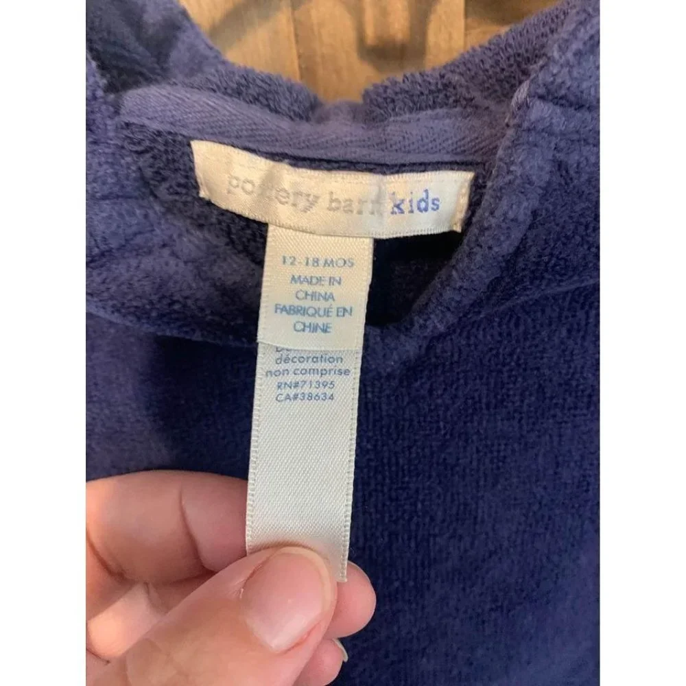 Pottery Barn Kids Hooded Towel Blue Sailboat Beach Pool Baby Size 12-18 Months